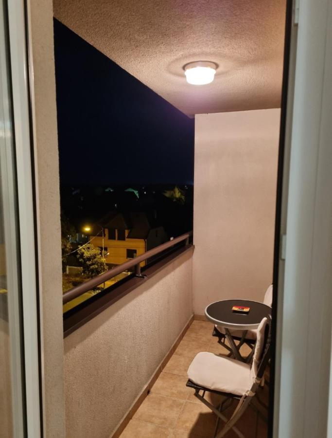 דירות Apartman Moskva בייאליינה מראה חיצוני תמונה